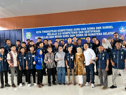 Uji Kompetensi dan Sertifikasi Bidang Las dan Mesin Bagi Guru SMK